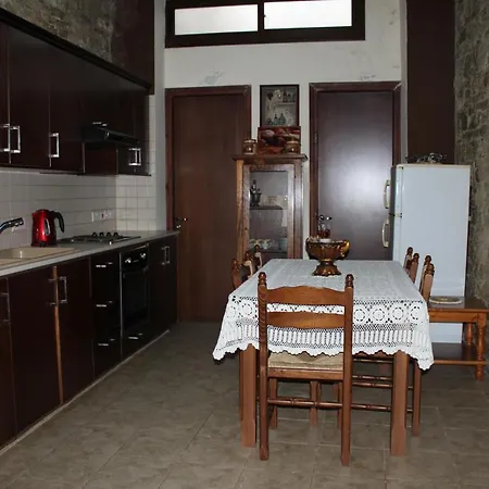 Сasa de vacaciones Rodoulas Village House *